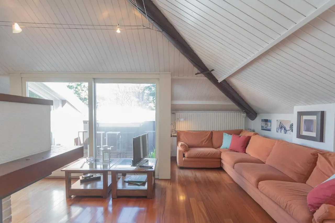 Apartment La Mansarda By Rent All Como